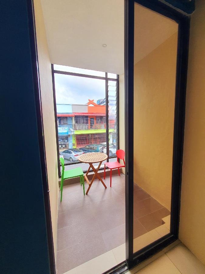 Amazing Rooms Semporna Exterior foto
